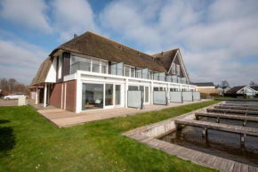 Herenhuizen 6 of 8 persoons geschakeld